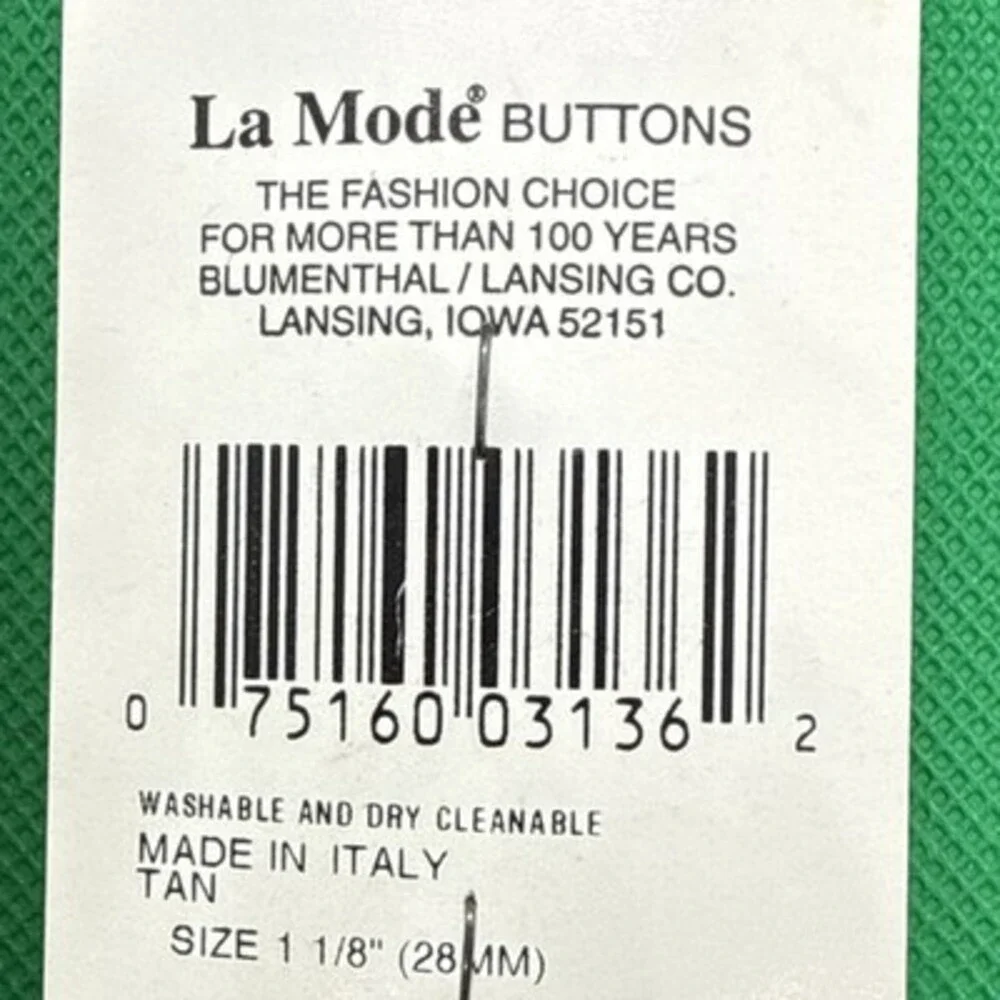 LA MODE Large Brown Faux Leather 4 Round Buttons 1-1/8
